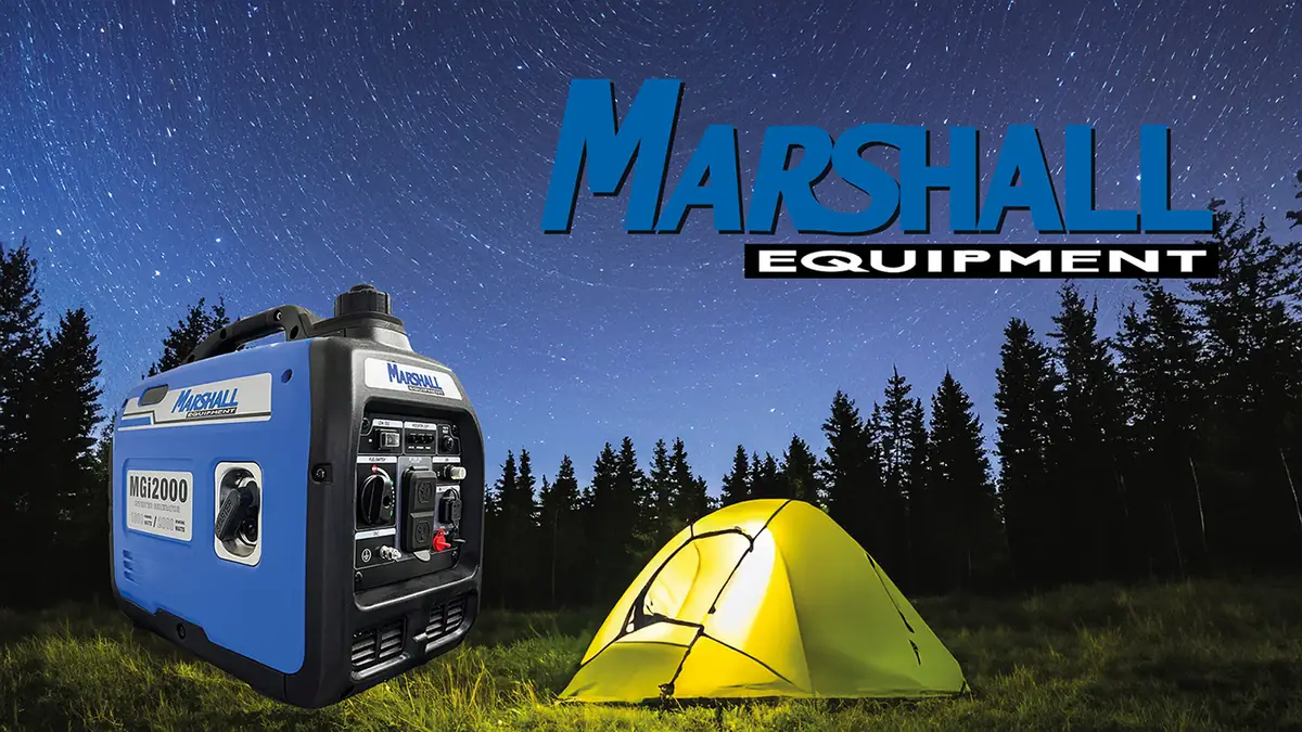 Generador inversor Marshall en un campamento de noche